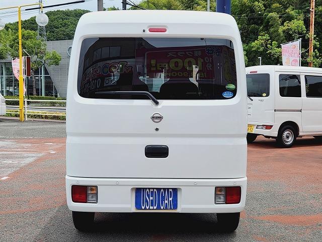 ＮＶ１００クリッパーバン ＤＸ　セーフティパッケージ　ハイルーフ　５速オートギアシフト車　衝突軽減ブレーキ　キーレスキー　クリアランスソナー　ＥＴＣ　Ｗエアバッグ　ＡＢＳ　ＥＳＣ　両側スライドドア　オーバーヘッドシェルフ（6枚目）