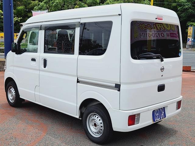 ＮＶ１００クリッパーバン ＤＸ　セーフティパッケージ　ハイルーフ　５速オートギアシフト車　衝突軽減ブレーキ　キーレスキー　クリアランスソナー　ＥＴＣ　Ｗエアバッグ　ＡＢＳ　ＥＳＣ　両側スライドドア　オーバーヘッドシェルフ（7枚目）