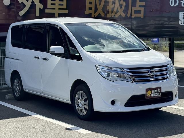 セレナ ２０Ｓ　ナビ　バックカメラ　ＥＴＣ　キーレスキー　クルーズコントロール　３列シート　８人乗り　電動格納ドアミラー　プライバシーガラス　両側スライドドア　オートライト（3枚目）