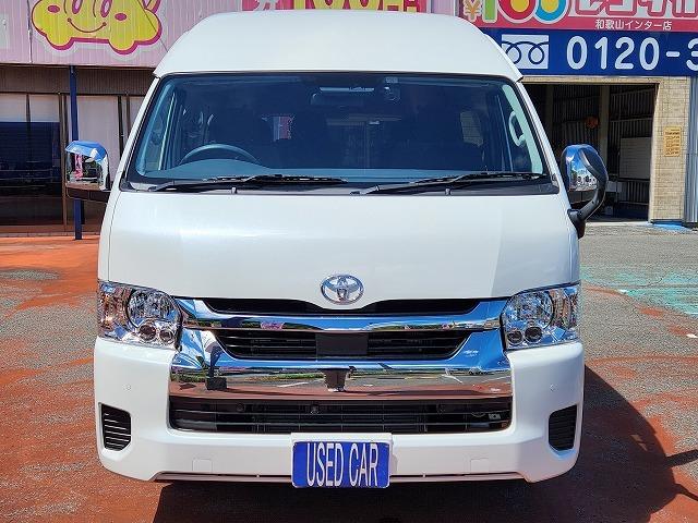 ハイエースワゴン グランドキャビン　ナビ　全方位カメラ　クリアランスソナー　衝突軽減ブレーキ　車線逸脱警報　スマートキー　ＥＴＣ　電動格納ドアミラー　電動スライドドア　禁煙車　ＬＥＤヘッドライト　１００Ｖ電源　１０人乗り（2枚目）