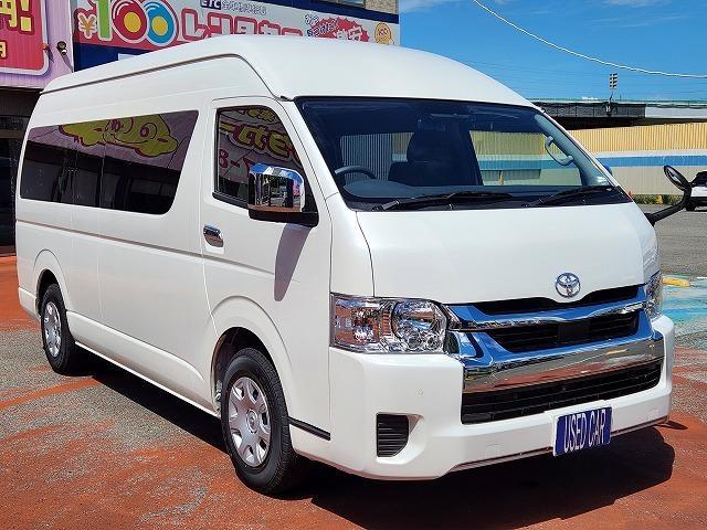 ハイエースワゴン グランドキャビン　ナビ　全方位カメラ　クリアランスソナー　衝突軽減ブレーキ　車線逸脱警報　スマートキー　ＥＴＣ　電動格納ドアミラー　電動スライドドア　禁煙車　ＬＥＤヘッドライト　１００Ｖ電源　１０人乗り（12枚目）