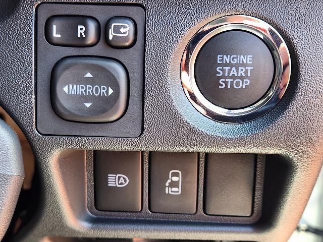 ハイエースワゴン グランドキャビン　ナビ　全方位カメラ　クリアランスソナー　衝突軽減ブレーキ　車線逸脱警報　スマートキー　ＥＴＣ　電動格納ドアミラー　電動スライドドア　禁煙車　ＬＥＤヘッドライト　１００Ｖ電源　１０人乗り（28枚目）