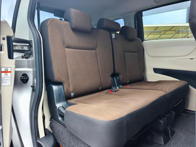 シエンタ Ｇ　７人乗り　純正ＨＤＤナビ　バックカメラ　両側パワースライドドア　ＬＥＤヘッドライト　純正前後ドラレコ　トヨタセーフティセンス　レーンアシスト　オートハイビーム　スマートエントリー　スペアキー　ＥＴＣ（26枚目）