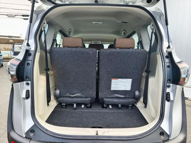 シエンタ Ｇ　７人乗り　純正ＨＤＤナビ　バックカメラ　両側パワースライドドア　ＬＥＤヘッドライト　純正前後ドラレコ　トヨタセーフティセンス　レーンアシスト　オートハイビーム　スマートエントリー　スペアキー　ＥＴＣ（30枚目）