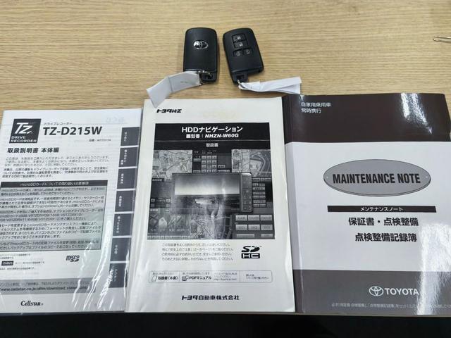 シエンタ Ｇ　７人乗り　純正ＨＤＤナビ　バックカメラ　両側パワースライドドア　ＬＥＤヘッドライト　純正前後ドラレコ　トヨタセーフティセンス　レーンアシスト　オートハイビーム　スマートエントリー　スペアキー　ＥＴＣ（32枚目）