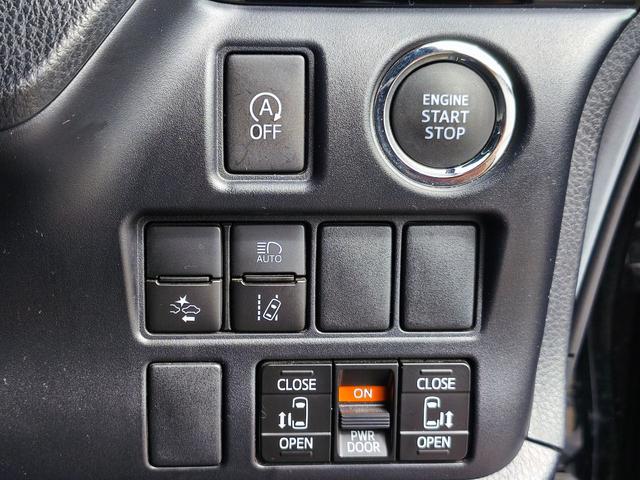 ヴォクシー ＺＳ　煌ＩＩＩ　７人乗り　純正ＳＤナビ　バックカメラ　両側パワースライドドア　バックドアイージークローザー　パーキングサポートブレーキ　クルーズコントロール　ＬＥＤヘッドライト　純正フロントドラレコ　ＥＴＣ　ＴＶ（23枚目）