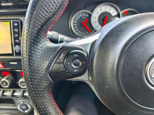 ８６ ＧＴ　６速ＭＴ　ＴＲＤフロント・サイドエアロ　トランクスポイラー　ブリッツ車高調　エアサクションキット　純正ナビ　Ｂカメラ　クルーズコントロール　ＥＴＣ　アドバンスポーツ１８インチアルミ　スペアキー（18枚目）