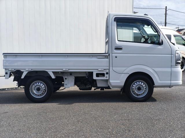 キャリイトラック 60周年記念車 デュアルカメラブレーキサポート レーンアシスト HIDヘッドライト エアコン パワステ パワーウィンドゥ ETC 純正オーディオ ワイヤレスキー 荷室ラバーマット スペアキー(11枚目)