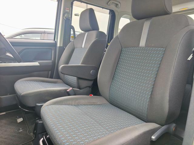 ルーミー カスタムＧ－Ｔ　純正９インチナビ　パノラミックビューモニター　前席シートヒーター　アダプティブクルーズコントロール　コーナーセンサー　純正フロントドラレコ　電動パーキングブレーキ　ブレーキオートホールド　スペアキー（29枚目）