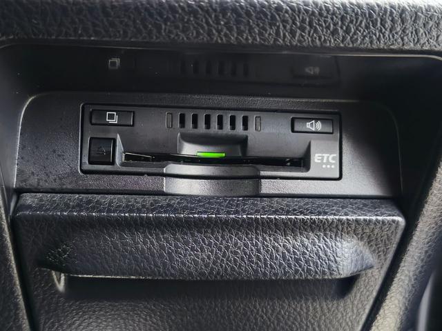 ノア Ｓｉ　ダブルバイビーＩＩＩ　純正１０インチナビ　純正１２インチ後席モニター　純正前後ドラレコ　純正リアルーフスポイラー　リアオートエアコン　クルーズコントロール　パーキングサポートブレーキ　両側パワースライドドア　スペアキー（25枚目）