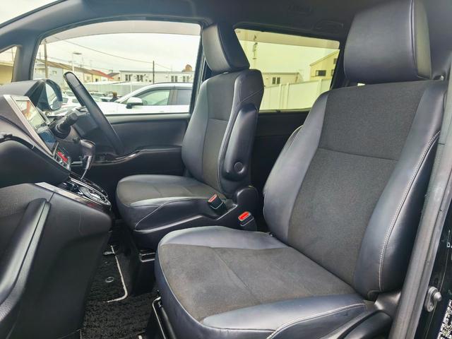 ノア Ｓｉ　ダブルバイビーＩＩＩ　純正１０インチナビ　純正１２インチ後席モニター　純正前後ドラレコ　純正リアルーフスポイラー　リアオートエアコン　クルーズコントロール　パーキングサポートブレーキ　両側パワースライドドア　スペアキー（29枚目）