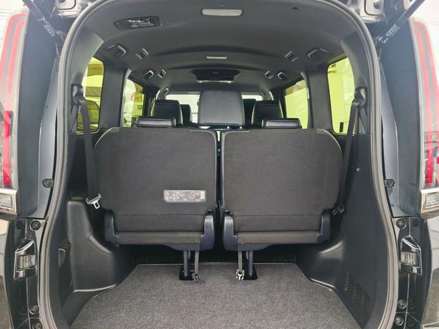 ノア Ｓｉ　ダブルバイビーＩＩＩ　純正１０インチナビ　純正１２インチ後席モニター　純正前後ドラレコ　純正リアルーフスポイラー　リアオートエアコン　クルーズコントロール　パーキングサポートブレーキ　両側パワースライドドア　スペアキー（33枚目）