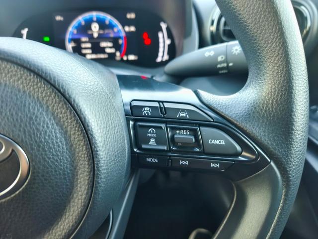 ヤリス G ディスプレイオーディオプラス パノラミックビューモニター ブラインドスポットモニター フルセグTV HDMI再生 ETC2.0 スペアタイヤ 前席シートヒーター 純正前後ドラレコ スペアキー(18枚目)