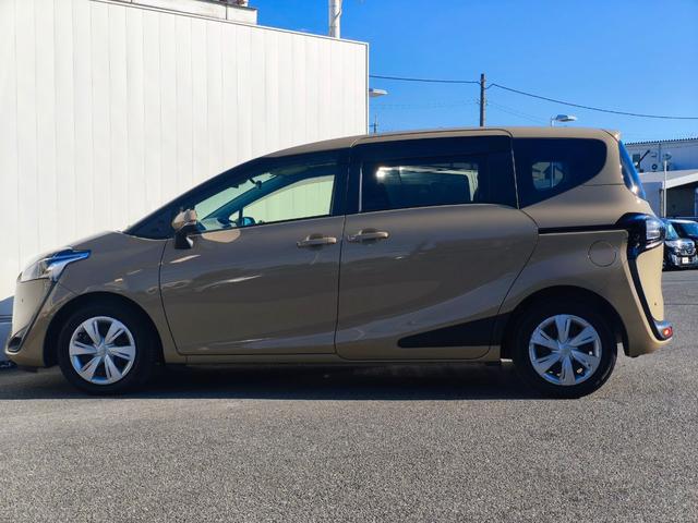 シエンタ 　Ｇ　ウェルキャブ　助手席回転チルトシート車タイプＡ　純正ナビ　パノラミックビューモニター　７人乗り　前後ドラレコ　パーキングサポートブレーキ　　ＬＥＤヘッドライト　両側パワースライドドア　スペアキー（10枚目）