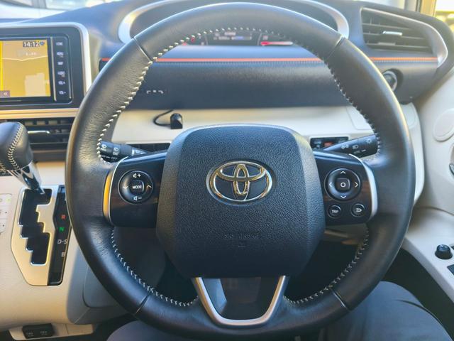 シエンタ 　Ｇ　ウェルキャブ　助手席回転チルトシート車タイプＡ　純正ナビ　パノラミックビューモニター　７人乗り　前後ドラレコ　パーキングサポートブレーキ　　ＬＥＤヘッドライト　両側パワースライドドア　スペアキー（16枚目）