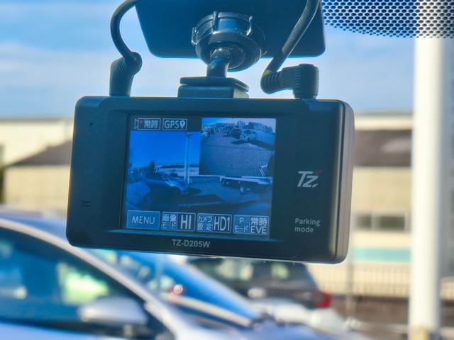 シエンタ 　Ｇ　ウェルキャブ　助手席回転チルトシート車タイプＡ　純正ナビ　パノラミックビューモニター　７人乗り　前後ドラレコ　パーキングサポートブレーキ　　ＬＥＤヘッドライト　両側パワースライドドア　スペアキー（22枚目）