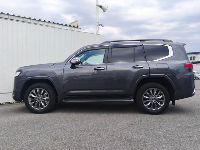 ランドクルーザー ZX JBLプレミアムサウンド リアエンターテイメントシステム 電動デフロック ルーフレール クールBOX 寒冷地仕様 空気圧警報システム 純正フロントドラレコ シートベンチレーション スペアキー(10枚目)