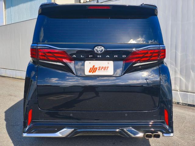 アルファード Ｚ　モデリスタフルエアロ　純正後席モニター　左右独立ムーンルーフ　ユニバーサルステップ　デジタルインナーミラー　ヘッドアップディスプレイ　パノラミックビューモニター　シートベンチレーション　スペアキー（12枚目）