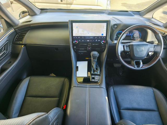 アルファード Ｚ　モデリスタフルエアロ　純正後席モニター　左右独立ムーンルーフ　ユニバーサルステップ　デジタルインナーミラー　ヘッドアップディスプレイ　パノラミックビューモニター　シートベンチレーション　スペアキー（13枚目）