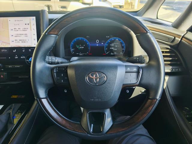 アルファード Ｚ　モデリスタフルエアロ　純正後席モニター　左右独立ムーンルーフ　ユニバーサルステップ　デジタルインナーミラー　ヘッドアップディスプレイ　パノラミックビューモニター　シートベンチレーション　スペアキー（16枚目）