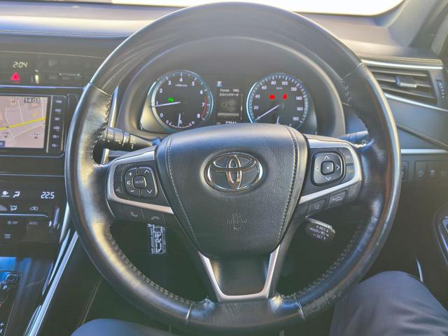 ハリアー プレミアム　純正ナビ　バックカメラ　ＰＫＳＢ　電動パーキングブレーキ　パワーバックドア　前席パワーシート　フルセグＴＶ　ＤＶＤ再生　ＢＴ　ＥＴＣ　ＬＥＤヘッドライト　ＬＥＤデイライト　スペアタイヤ　スペアキー（16枚目）