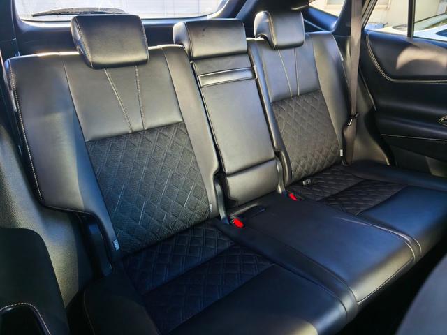 ハリアー プレミアム　純正ナビ　バックカメラ　ＰＫＳＢ　電動パーキングブレーキ　パワーバックドア　前席パワーシート　フルセグＴＶ　ＤＶＤ再生　ＢＴ　ＥＴＣ　ＬＥＤヘッドライト　ＬＥＤデイライト　スペアタイヤ　スペアキー（28枚目）