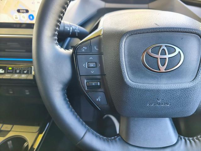 プリウス Z ディスプレイオーディオプラス パノラミックビューモニター デジタルインナーミラー 前後ドラレコ ブラインドスポットモニター アドバンストパーク 前席シートベンチレーション パワーバックドア スペアキー(17枚目)