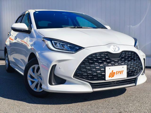ヤリス ハイブリッドＧ　ディスプレイオーディオ　バックカメラ　ブラインドスポットモニター　安心降車アシスト　前席シートヒーター　３灯式ＬＥＤヘッドライト　ＡＣＣ　ＥＴＣ２．０　ミラー型前後ドラレコ　ＨＤＭＩ再生　スペアキー（7枚目）