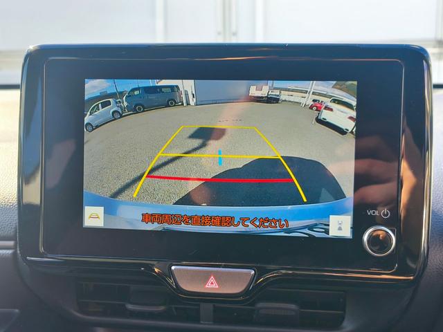 ヤリス ハイブリッドＧ　ディスプレイオーディオ　バックカメラ　ブラインドスポットモニター　安心降車アシスト　前席シートヒーター　３灯式ＬＥＤヘッドライト　ＡＣＣ　ＥＴＣ２．０　ミラー型前後ドラレコ　ＨＤＭＩ再生　スペアキー（21枚目）