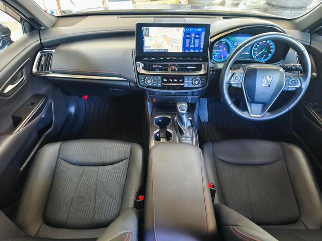 クラウンハイブリッド RS 後期型 12.3インチナビ パノラミックビューモニター ヘッドアップディスプレイ ブラインドスポットモニター 前席パワーシート&シートヒーター ステアリングヒーター ハーフレザーシート スペアキー(13枚目)