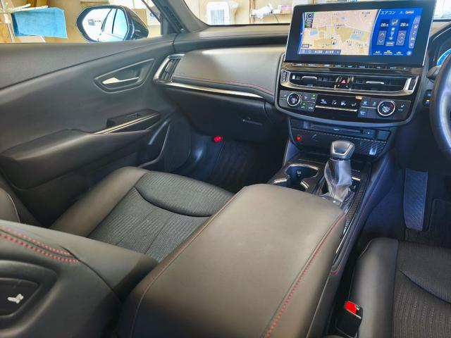 クラウンハイブリッド RS 後期型 12.3インチナビ パノラミックビューモニター ヘッドアップディスプレイ ブラインドスポットモニター 前席パワーシート&シートヒーター ステアリングヒーター ハーフレザーシート スペアキー(15枚目)