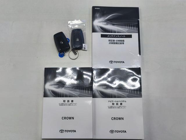 クラウンハイブリッド RS 後期型 12.3インチナビ パノラミックビューモニター ヘッドアップディスプレイ ブラインドスポットモニター 前席パワーシート&シートヒーター ステアリングヒーター ハーフレザーシート スペアキー(40枚目)