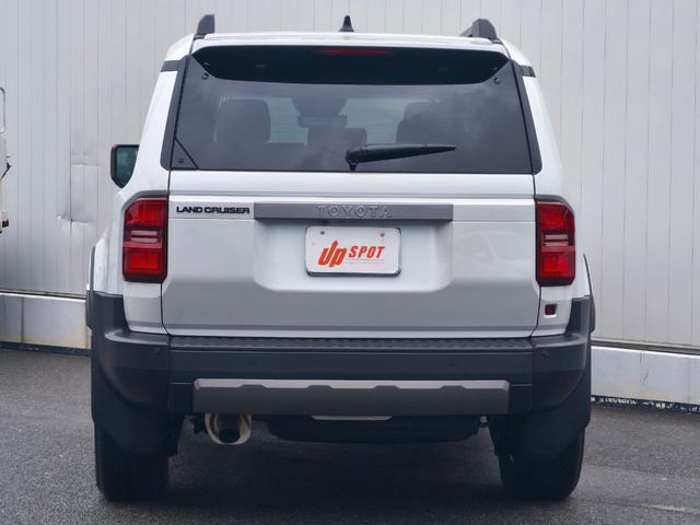 ランドクルーザー250 VX 12.3インチディスプレイオーディオ パノラミックビュー ムーンルーフ 前席シートベンチレーション ステアリングヒーター BSM パワーバックドア デジタルインナーミラー 前後ドラレコ スペアキー(12枚目)