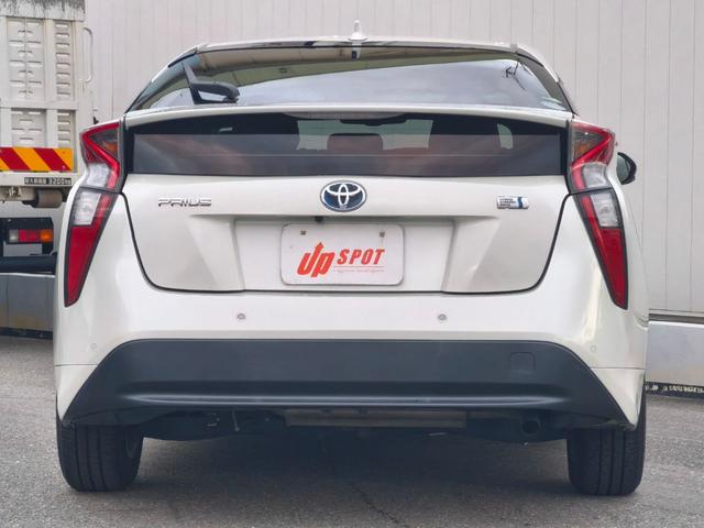 プリウス Ｓセーフティプラス　純正９インチナビ　バックカメラ　カラーヘッドアップディスプレイ　ＰＫＳＢ　コムテック前後ドラレコ　ＡＣＣ　レーンアシスト　フルセグＴＶ　ＤＶＤ　ＢＴ　ＥＴＣ２．０　スペアタイヤ　スペアキー（12枚目）