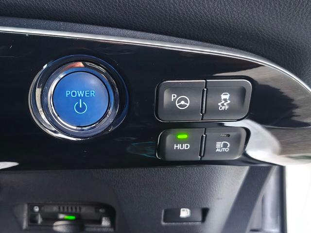 プリウス Ｓセーフティプラス　純正９インチナビ　バックカメラ　カラーヘッドアップディスプレイ　ＰＫＳＢ　コムテック前後ドラレコ　ＡＣＣ　レーンアシスト　フルセグＴＶ　ＤＶＤ　ＢＴ　ＥＴＣ２．０　スペアタイヤ　スペアキー（23枚目）