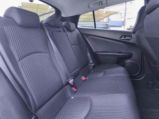 プリウス Ｓセーフティプラス　純正９インチナビ　バックカメラ　カラーヘッドアップディスプレイ　ＰＫＳＢ　コムテック前後ドラレコ　ＡＣＣ　レーンアシスト　フルセグＴＶ　ＤＶＤ　ＢＴ　ＥＴＣ２．０　スペアタイヤ　スペアキー（28枚目）