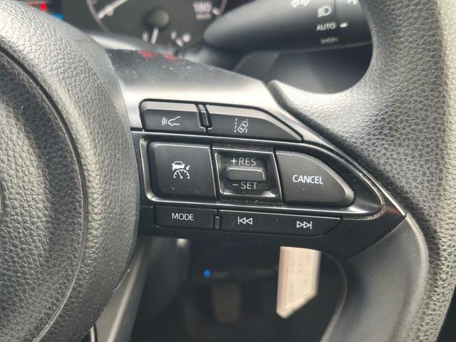 ヤリス X ディスプレイオーディオ 純正ナビキット パノラミックビューモニター ブラインドスポットモニター パーキングサポートブレーキ フルセグTV ETC 純正フロントドラレコ ACC スペアキー(18枚目)