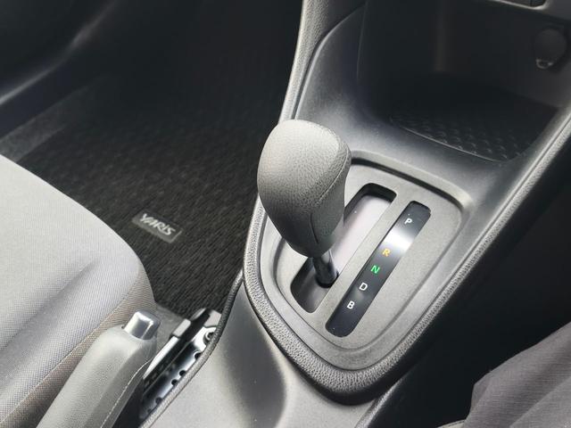 ヤリス X ディスプレイオーディオ 純正ナビキット パノラミックビューモニター ブラインドスポットモニター パーキングサポートブレーキ フルセグTV ETC 純正フロントドラレコ ACC スペアキー(22枚目)