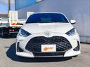 ヤリス ハイブリッドＧ　ディスプレイオーディオ　バックカメラ　ブラインドスポットモニター　安心降車アシスト　前席シートヒーター　３灯式ＬＥＤヘッドライト　ＡＣＣ　ＥＴＣ２．０　ミラー型前後ドラレコ　ＨＤＭＩ再生　スペアキー（8枚目）