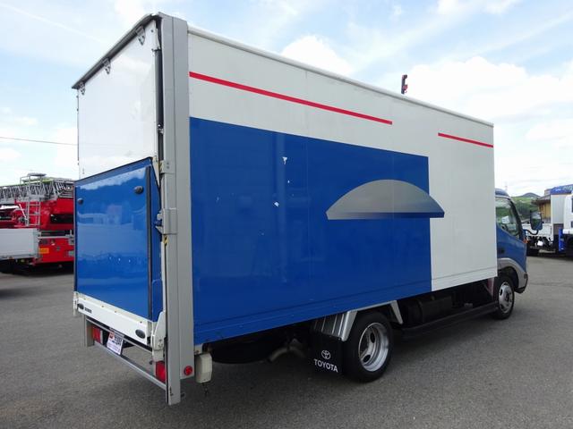 移動販売車 展示車 2t パワーゲート付バン 標準幅 ロング(4枚目)