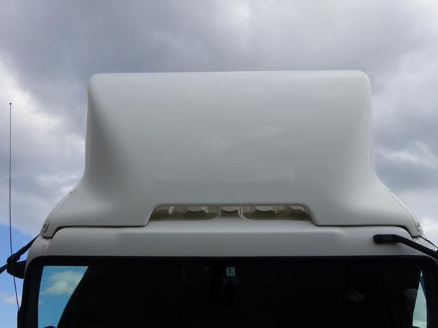 ギガ 　アルミウイング　日本フルハーフ製　３軸１デフ　リヤエアサス　ベッド付　１３．４ｔ積み　ボディ長９．６ｍ　３８０馬力　ユーザー買取（32枚目）