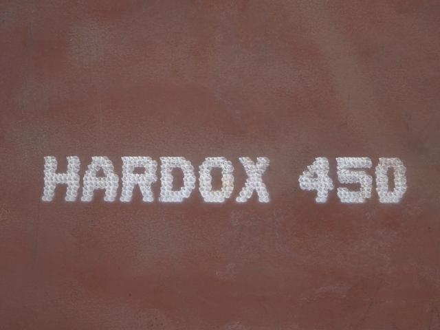 　スクラップ運搬車　ＨＡＲＤＯＸ４５０　スウェーデン鋼　耐摩耗鋼板　３軸１デフ　１２．９ｔ積載　リヤエアサス　９．４ｍボディ(3枚目)