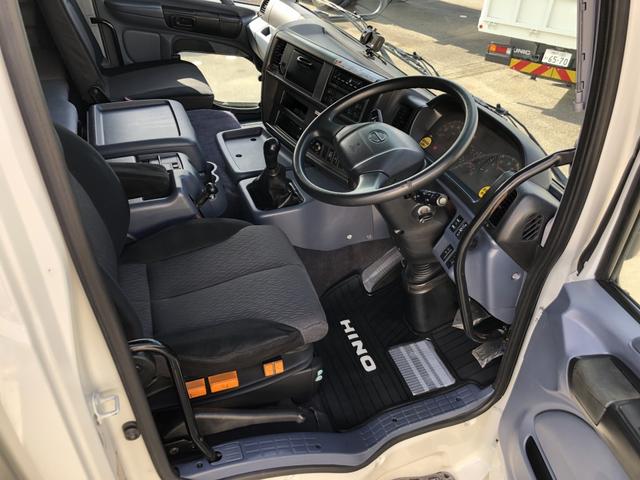 プロフィア 土砂禁深ダンプ 水密仕様 ロングダンプ 12.8t積載 新明和 舟底型 容積25.2KL 3軸1デフ ベッド付 リヤエアサス 7速MT(8枚目)