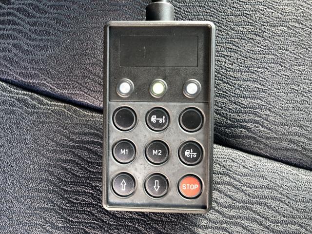 プロフィア 土砂禁深ダンプ 水密仕様 ロングダンプ 12.8t積載 新明和 舟底型 容積25.2KL 3軸1デフ ベッド付 リヤエアサス 7速MT(60枚目)