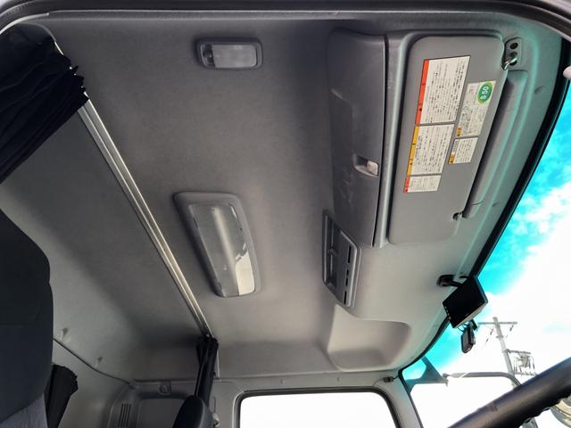 プロフィア 土砂禁深ダンプ 水密仕様 ロングダンプ 12.8t積載 新明和 舟底型 容積25.2KL 3軸1デフ ベッド付 リヤエアサス 7速MT(61枚目)