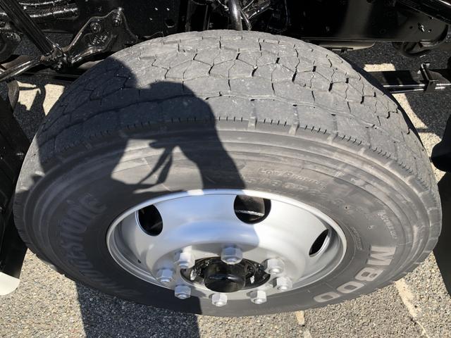 プロフィア 土砂禁深ダンプ 水密仕様 ロングダンプ 12.8t積載 新明和 舟底型 容積25.2KL 3軸1デフ ベッド付 リヤエアサス 7速MT(66枚目)