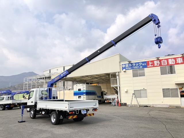 キャンター 　４段クレーン付　３．８トン積載　タダノ　警報仕様　ワイド　ロング　３．７ｍ長ボディ　全低床　ワイド丸足アウトリガ　木製あおり３方開（2枚目）