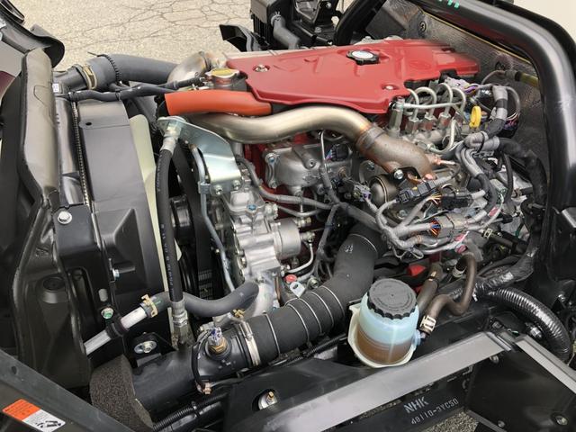デュトロ 　ローダーダンプ　新明和工業製　３．７トン積載　ワイド　１１尺ミドル　高床　道板兼用リヤゲート　スライド用ラジコン付　角底ボディ　アドブルー不要（11枚目）