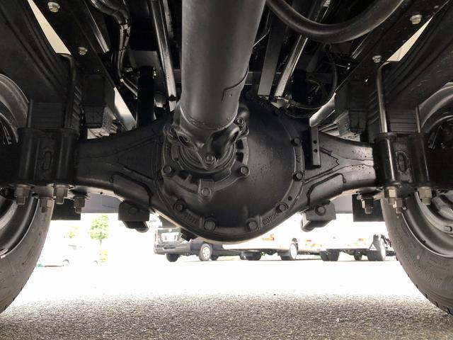 デュトロ 　ローダーダンプ　新明和工業製　３．７トン積載　ワイド　１１尺ミドル　高床　道板兼用リヤゲート　スライド用ラジコン付　角底ボディ　アドブルー不要（53枚目）