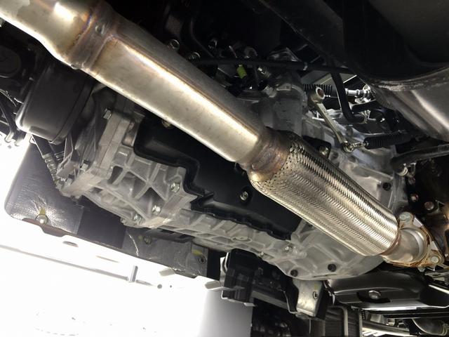 デュトロ 　ローダーダンプ　新明和工業製　３．７トン積載　ワイド　１１尺ミドル　高床　道板兼用リヤゲート　スライド用ラジコン付　角底ボディ　アドブルー不要（56枚目）